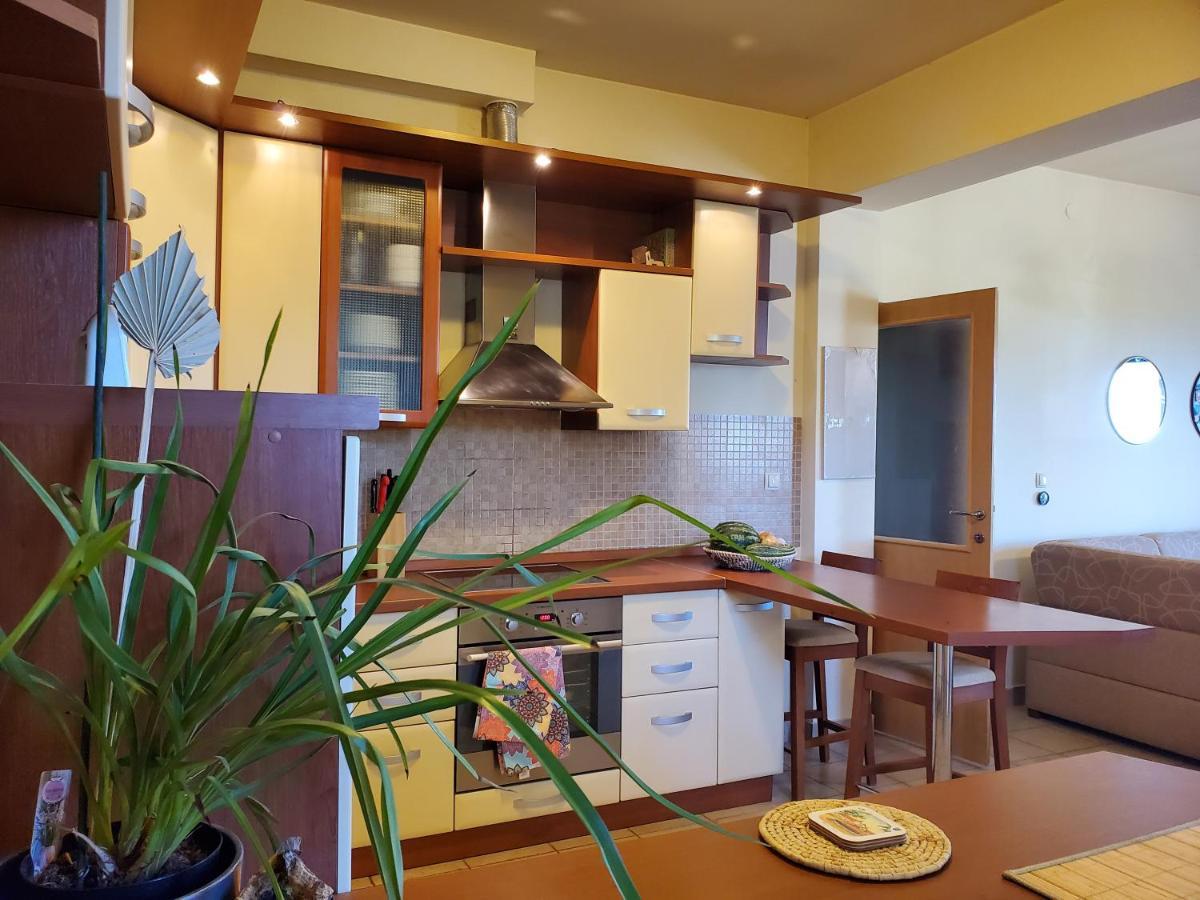 Hilltop Villa Risika Luaran gambar