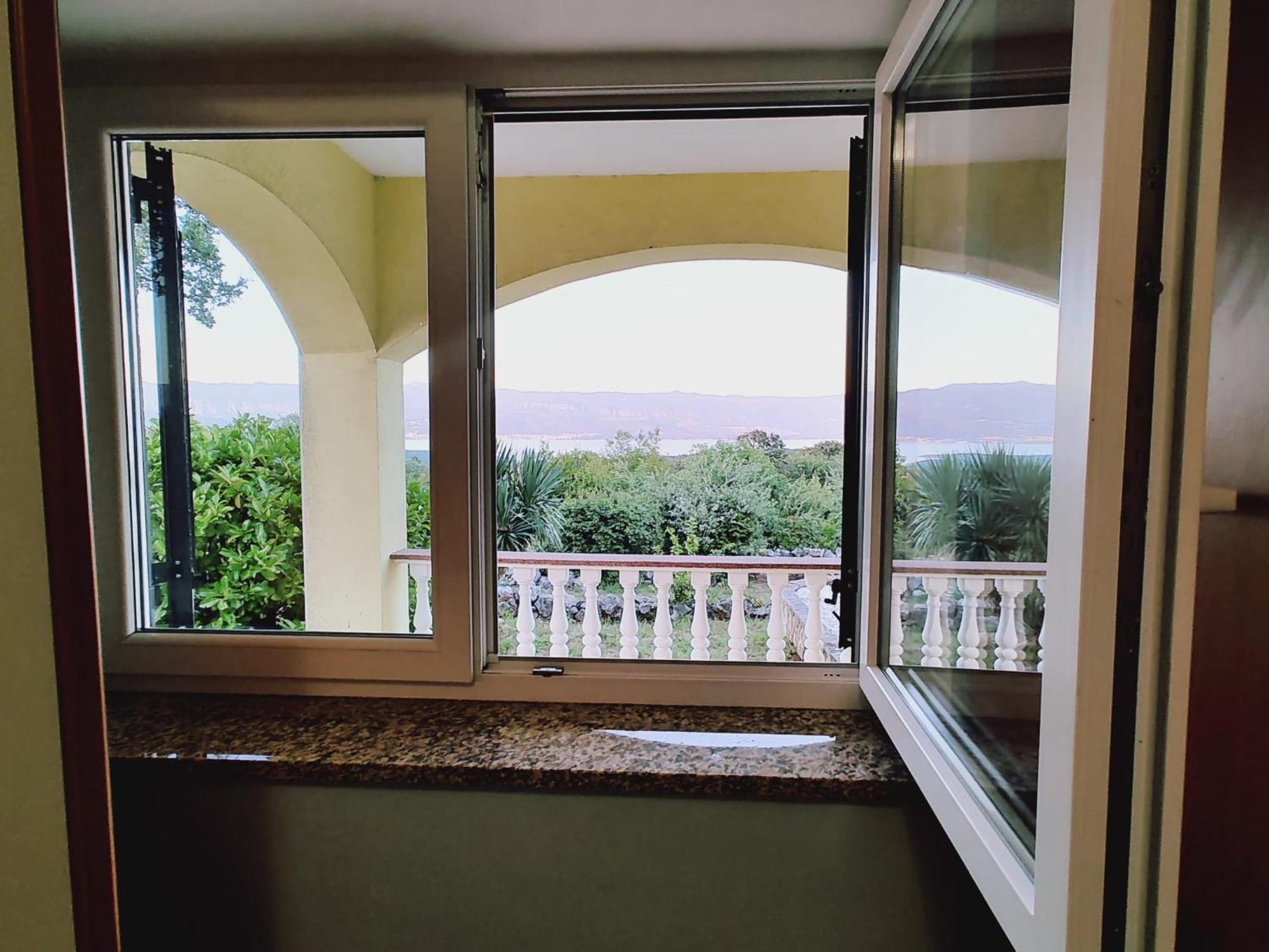Hilltop Villa Risika Luaran gambar
