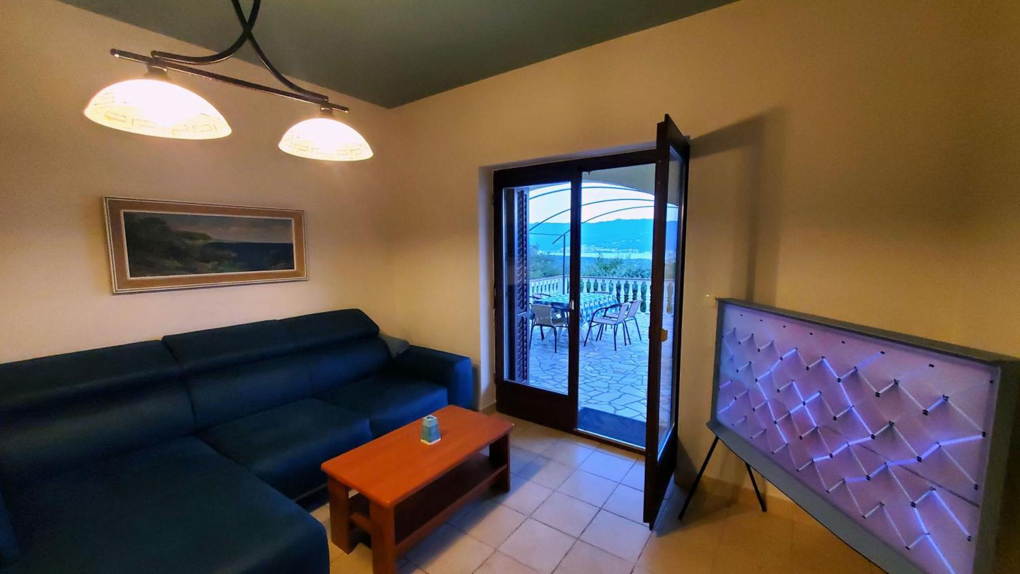 Hilltop Villa Risika Luaran gambar